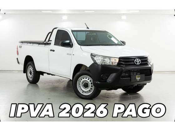TOYOTA HILUX 2.8 D-4D TURBO DIESEL CS 4X4 MANUAL TOYOTA HILUX 2.8 D-4D TURBO DIESEL CS 4X4 MANUAL